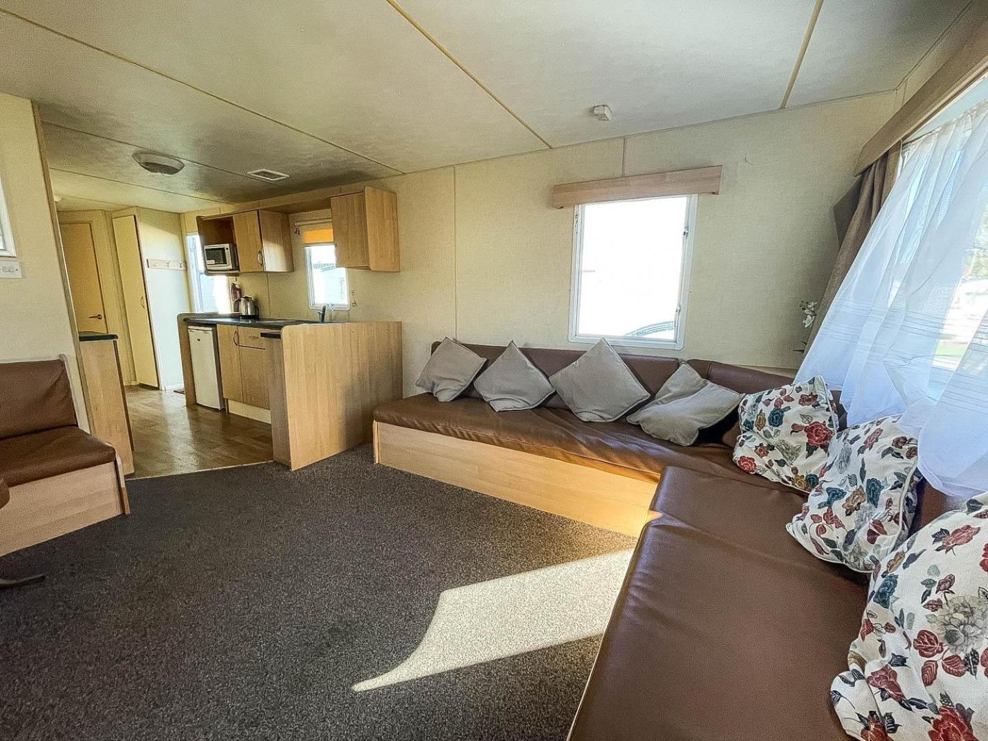 Lovely 8 Berth Caravan At St Osyth Beach Holiday Park Ref 28101G Clacton-on-Sea Zewnętrze zdjęcie